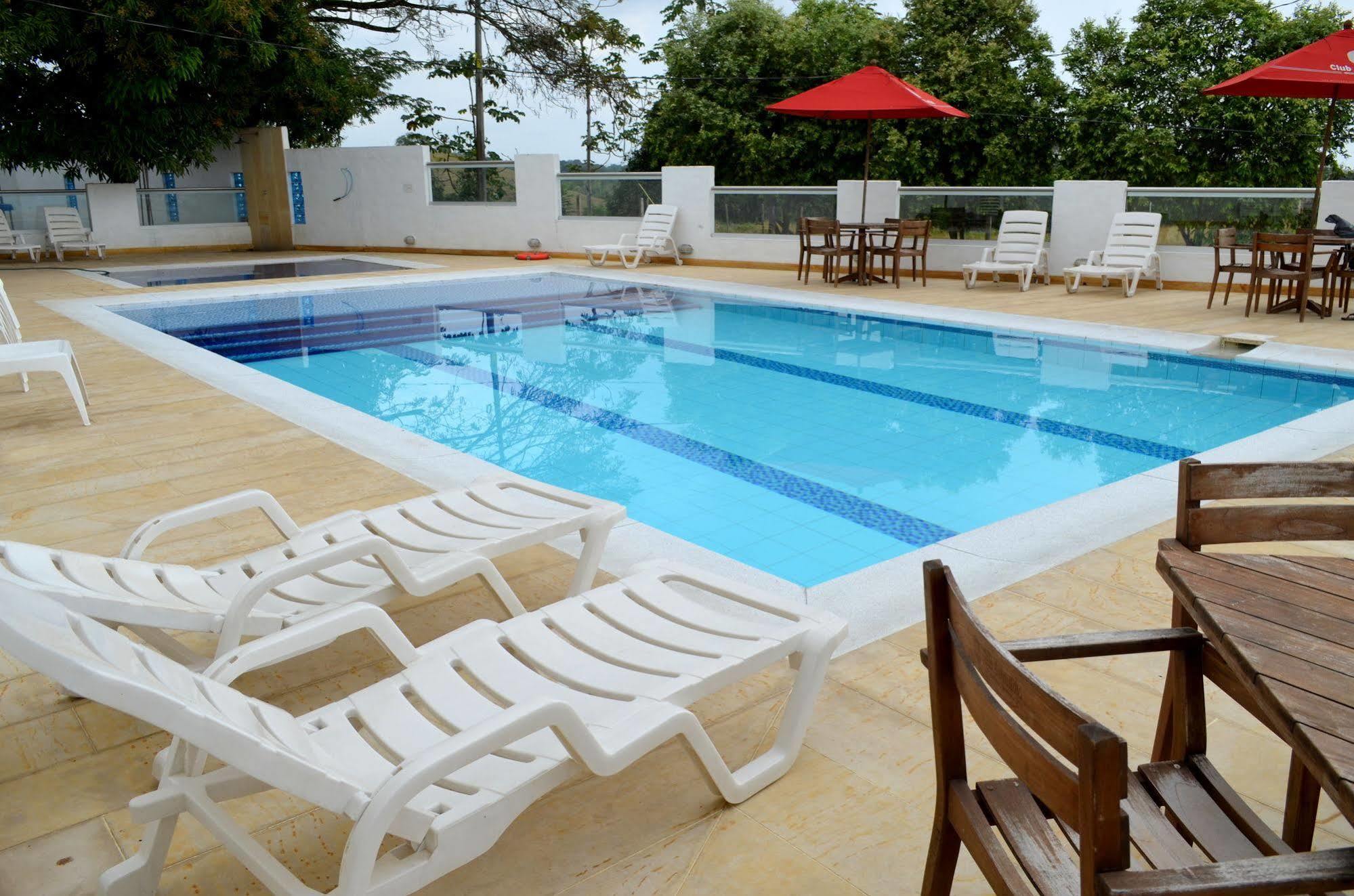 Hotel Aldea Plaza Doradal 外观 照片